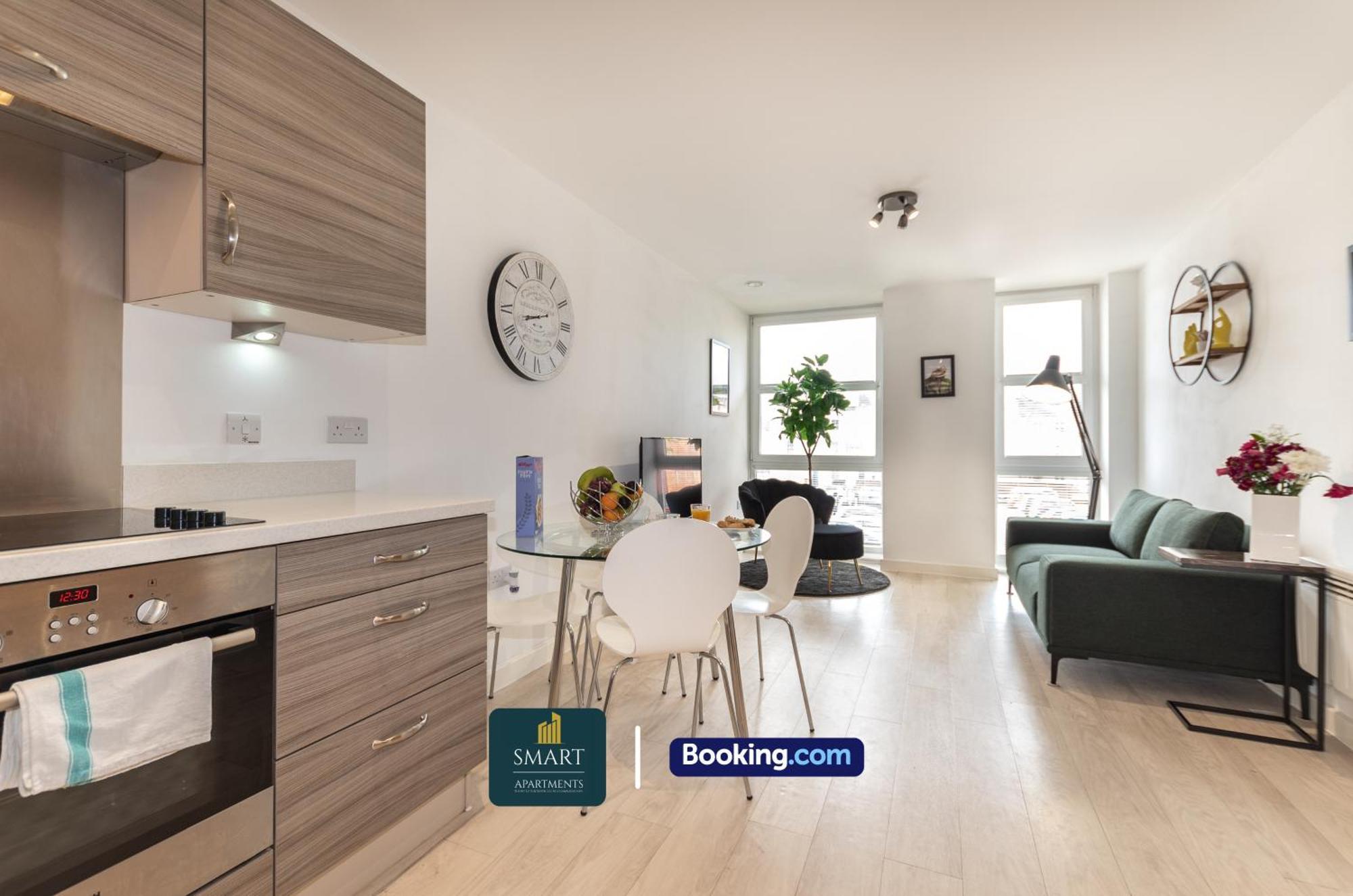 Spacious City Center Apartment By Smart Apartments Short Lets & Serviced Accommodation Apartment Southampton With Free Wifi Exterior foto