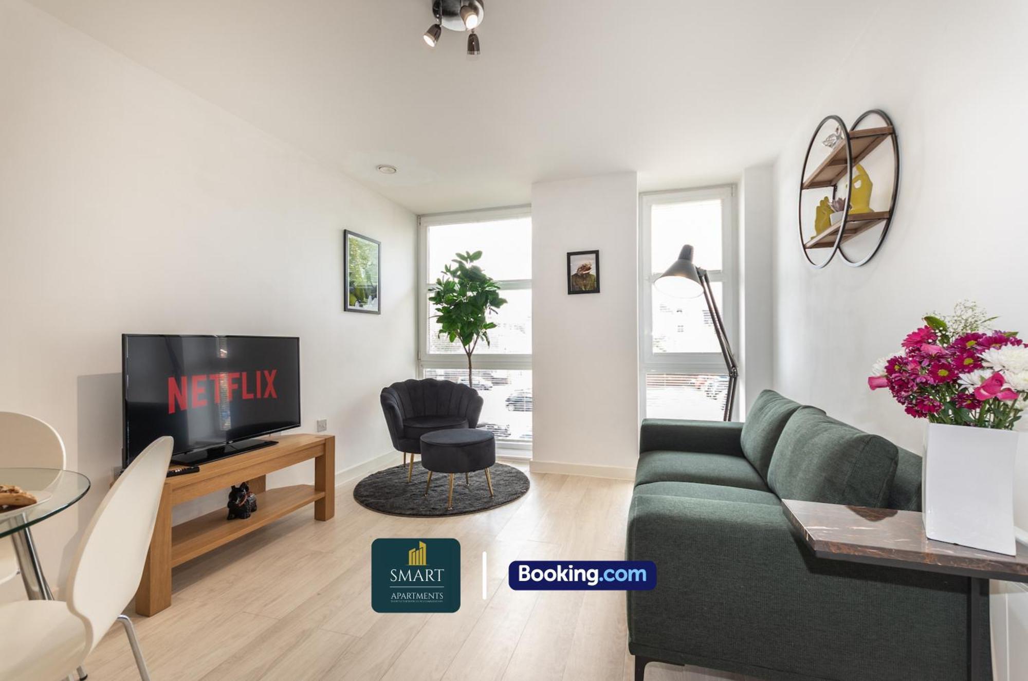 Spacious City Center Apartment By Smart Apartments Short Lets & Serviced Accommodation Apartment Southampton With Free Wifi Exterior foto