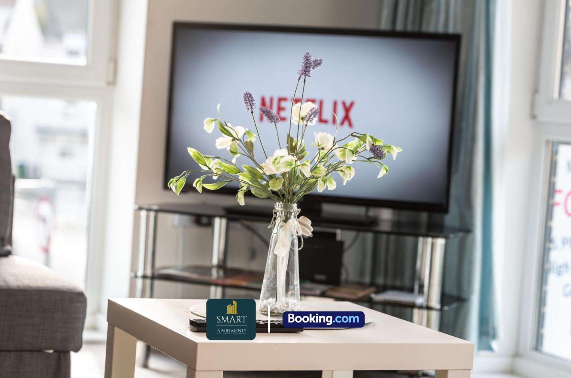 Spacious City Center Apartment By Smart Apartments Short Lets & Serviced Accommodation Apartment Southampton With Free Wifi Exterior foto